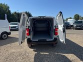 Peugeot Expert MWB L2H1 Low Roof Professional Premium Plus 3100 Air Con EURO 6 8
