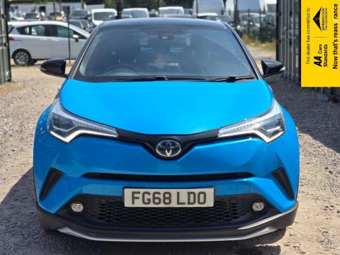 2018 Toyota C-HR thumbnail 3