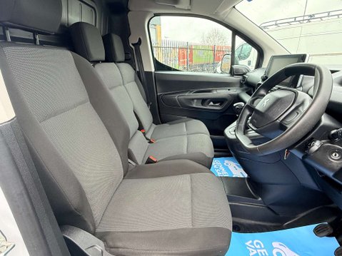 Peugeot Partner 1.5 Partner Professional Premium+ BHDi 17