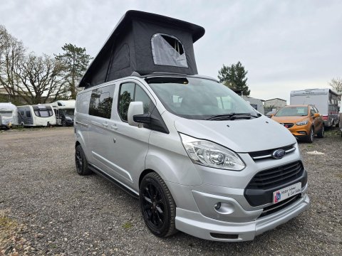 Ford Tourneo Custom Ultimate Activities Camper 17