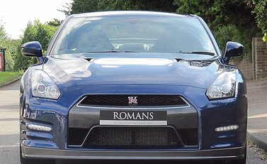 Nissan GT-R Premium Edition 2