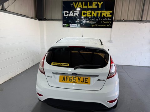 Ford Fiesta 1.0T EcoBoost Titanium Euro 6 (s/s) 5dr 7