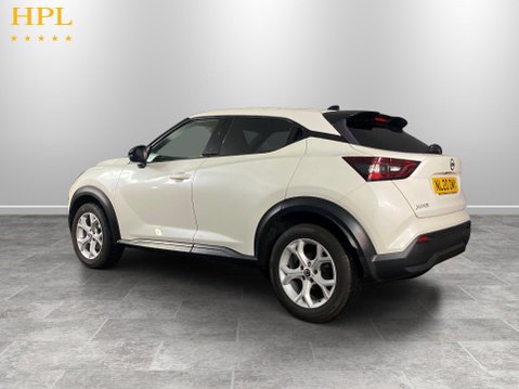 Nissan Juke 1.0 DIG-T N-Connecta SUV 5dr Petrol Manual Euro 6 (s/s) (117 ps) Alloys - A 5