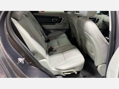 Land Rover Discovery Sport 2.0 TD4 HSE Luxury Auto 4WD Euro 6 (s/s) 5dr 8