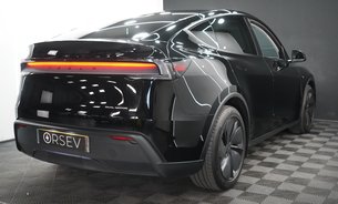 Tesla Model Y PREMIUM LONG RANGE AWD Diamond Black GROK AI Heated & Vented Seats 1 Owner 8