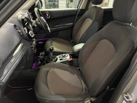 Mini Countryman 1.5 Cooper ALL4 Euro 6 (s/s) 5dr 40