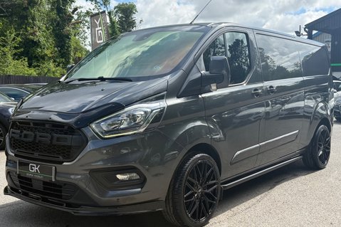 Ford Transit Custom 300 LIMITED P/V L2 H1 - NO VAT -LONG WHEEL BASE -20 INCH ALLOYS - BODYKIT 3