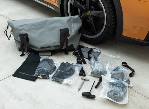 Porsche 911 Dakar 46