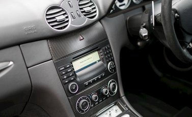 Mercedes-Benz CLK DTM AMG 17