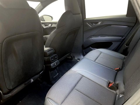 Audi Q4 50 S line SUV 5dr Electric Auto quattro 82kWh (299 ps) Air Con - Alloys - D 20