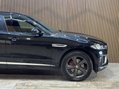 Jaguar F-Pace 3.0 F-PACE V6 S AWD D Auto 4WD 5dr 17