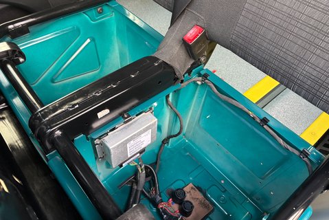 Mercedes-Benz Sprinter 519 4x4 14 Str Minibus - Air Con Con - Ex MOD 19