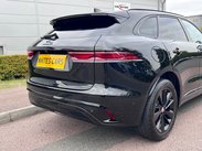 Jaguar F-Pace 2.0 D200 MHEV R-Dynamic SE Auto AWD Euro 6 (s/s) 5dr 72
