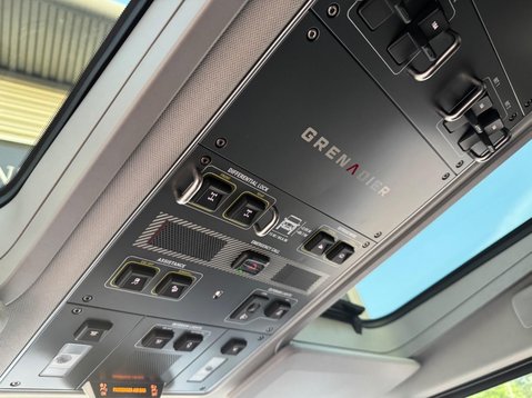 Ineos Grenadier FIELDMASTER EDITION 34