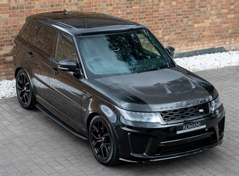 Land Rover Range Rover Sport 5.0 SVR 8