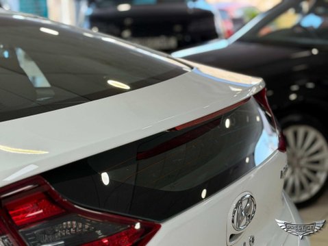 Hyundai IONIQ 1.6 h-GDi Premium DCT Euro 6 (s/s) 5dr 42