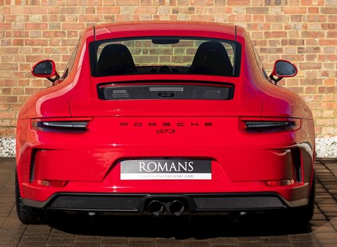 Porsche 911 GT3 Touring 5