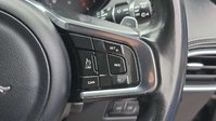 Jaguar F-Pace 2.0 D180 R-Sport SUV 5dr Diesel Auto AWD Euro 6 (s/s) (180 ps) 29