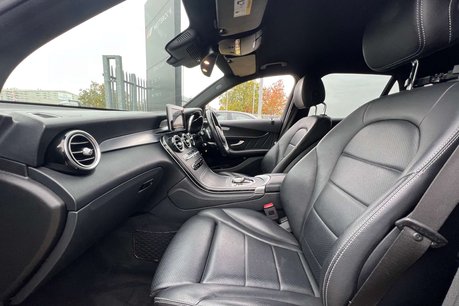 Mercedes-Benz GLC 2.0 GLC250 AMG Line SUV 5dr Petrol G-Tronic+ 4MATIC Euro 6 (s/s) (211 ps) 37