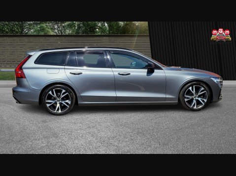 Volvo V60 T4 R-DESIGN PLUS 8