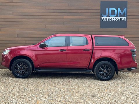 Isuzu D-Max 1.9 D-Max V-Cross Auto 4WD 4dr 8