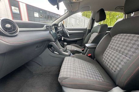 MG ZS 1.5 VTi-TECH Excite SUV 5dr Petrol Manual Euro 6 (s/s) (106 ps) 23