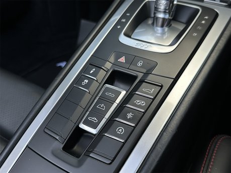 Porsche 911 C2S CONVERTIBLE 64