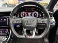 Audi Q7 3.0 TDI V6 50 Black Edition SUV 5dr Diesel Tiptronic quattro Euro 6 (s/s) ( 28