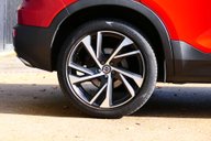 Volvo XC40 2.0 XC40 R-Design Pro T4 AWD Auto 4WD 5dr 14