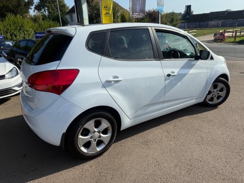Kia Venga 1.6 3 Auto Euro 5 5dr (Sat Nav) 10