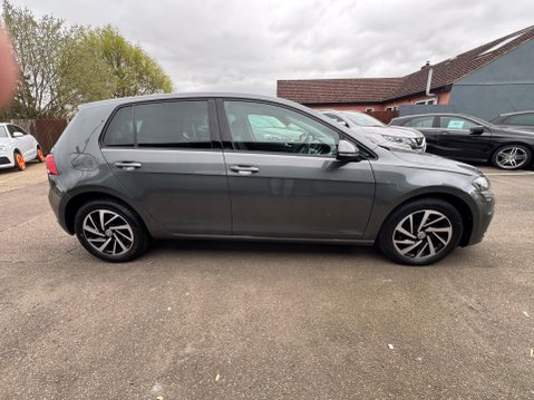 Volkswagen Golf MATCH TDI DSG 5
