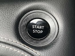 Nissan Juke 1.6 Juke Premiere Edition HEV CVT 5dr 60