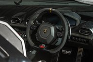 Lamborghini Huracan 34