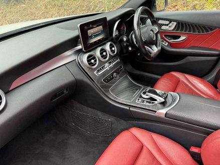 Mercedes-Benz C Class 2.1 C 250 AMG Line Premium+ D Auto 5dr