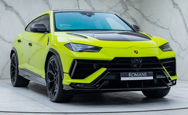 Lamborghini Urus PERFORMANTE 10