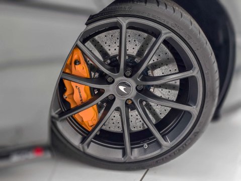 McLaren 570S 3.8T V8 Coupe 2dr Petrol SSG Euro 6 (s/s) (570 ps) 16