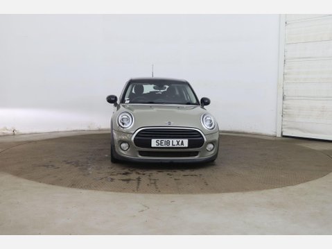 Mini Hatch 1.5 Cooper Euro 6 (s/s) 5dr 2