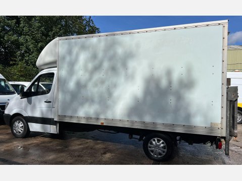 Mercedes-Benz Sprinter 2.1 311 CDI Luton 3dr Diesel Manual RWD L3 (109 bhp) 15