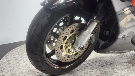 Honda CBR CBR918 1997 ONLY 21K RUNNING SPORTS PROJECT BIKE CLASSIC 29