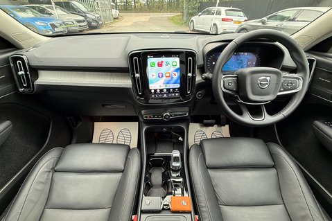 Volvo XC40 B3 ULTRA 19