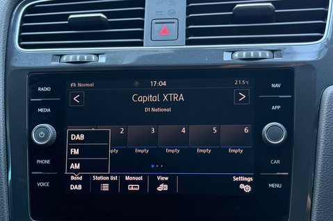 Volkswagen Golf MATCH TDI - 1 OWNER - 11 SERVICES - VAT QUALIFYING - APPLE CAR PLAY 46