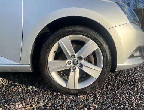 Skoda Fabia 1.0 Fabia SE L TSi Semi-Auto 5dr 8