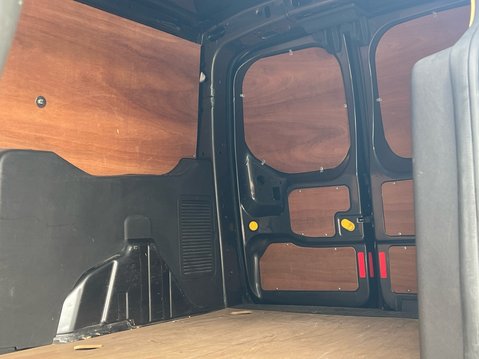 Ford Transit Connect 240 LIMITED P/V 40