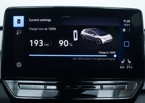 Volkswagen ID.3 Pro Performance 58kWh Family Hatchback 5dr Electric Auto (204 ps) 25
