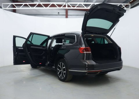 Volkswagen Passat 1.4 TSI 13kWh GTE Estate 5dr Petrol Plug-in Hybrid DSG Euro 6 (s/s) (218 ps 63