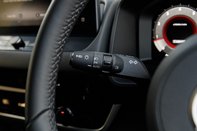 Nissan Qashqai DIG-T N-CONNECTA MHEV 16