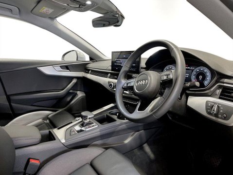 Audi A5 2.0 TFSI 35 Sport Sportback 5dr Petrol S Tronic Euro 6 (s/s) (150 ps) Full 12