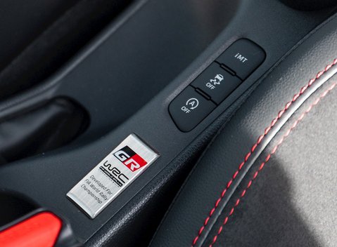 Toyota GR Yaris Circuit Pack 21