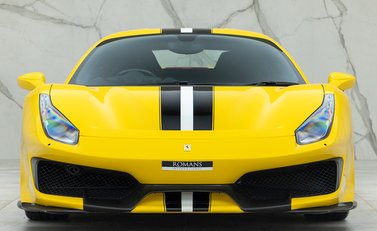Ferrari 488 Pista 4