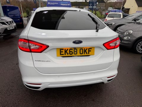 Ford Mondeo 2.0 TDCi ST-Line Edition Euro 6 (s/s) 5dr 9